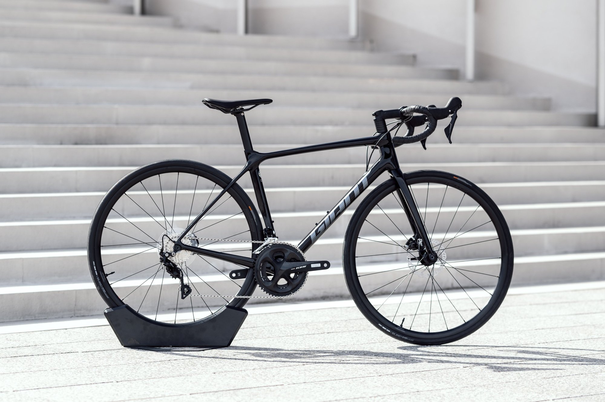 Велосипед GIANT TCR Advanced 2 Disc Pro Compact