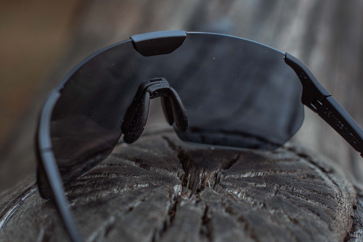 Очки Neon Core cat.3 Black/Bronze