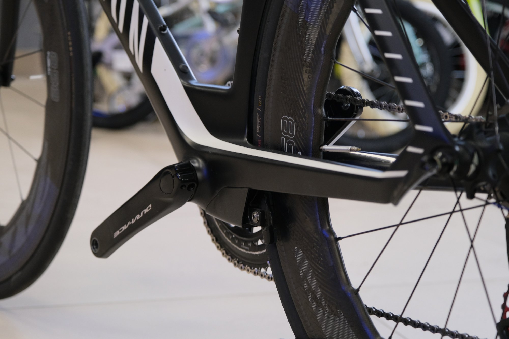 Разделочный велосипед Canyon Speedmax CF SLX 9.0 LTD