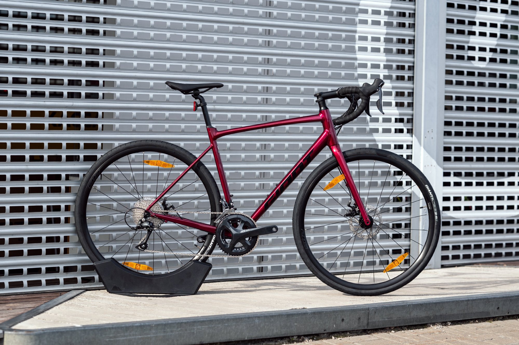 Велосипед GIANT Contend AR 3