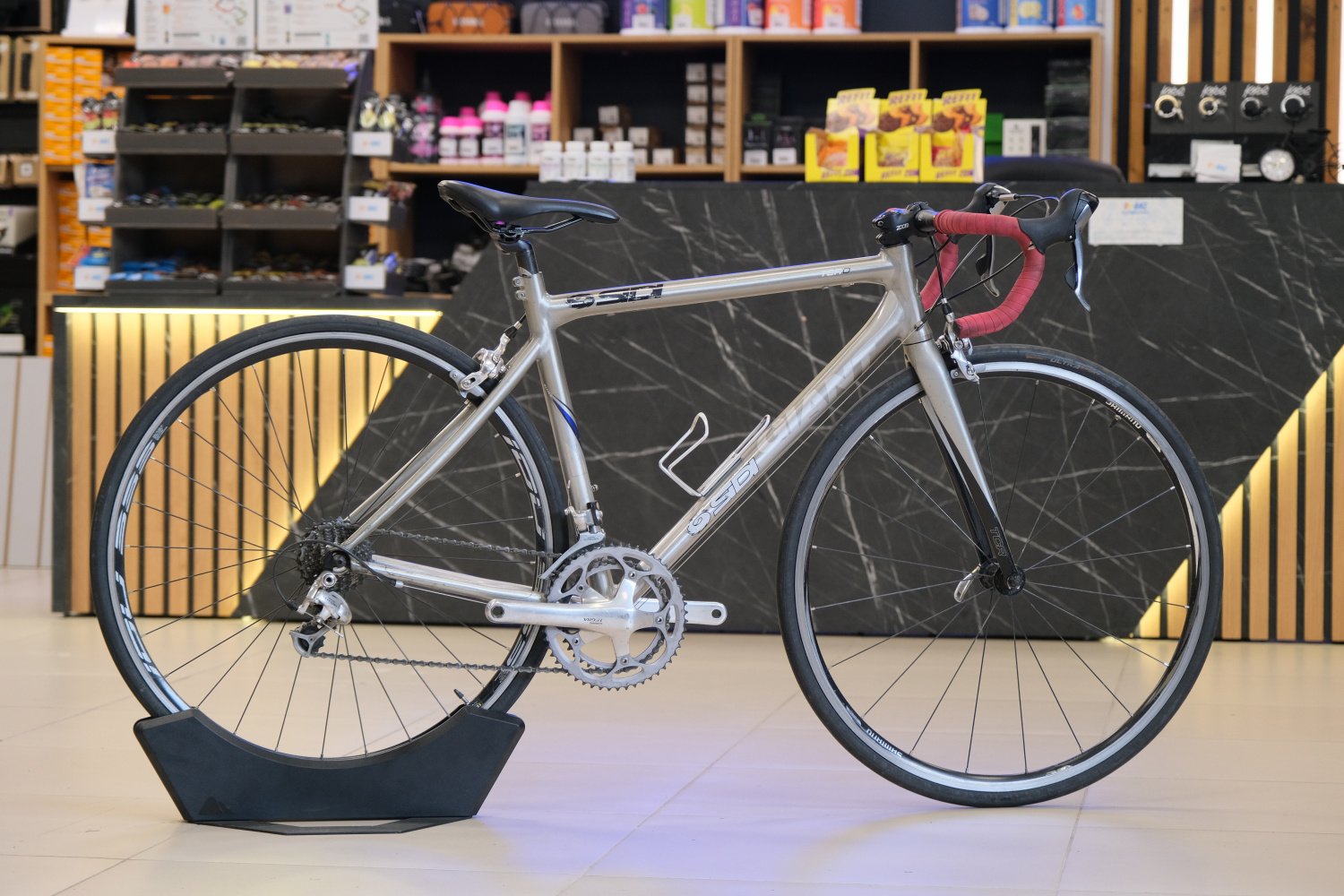 Шоссейный велосипед Giant TCR (б.у., размер M)