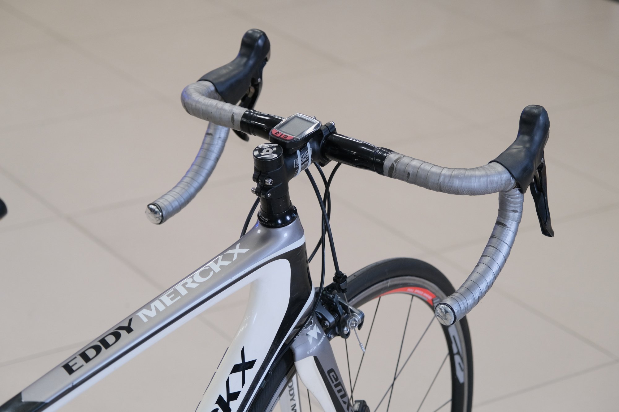 Шоссейный велосипед EDDY MERCKX