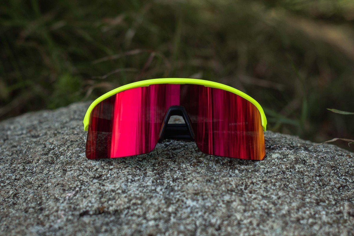 Очки Neon Arrow 2.0 cat.3 Yellow Black/Red