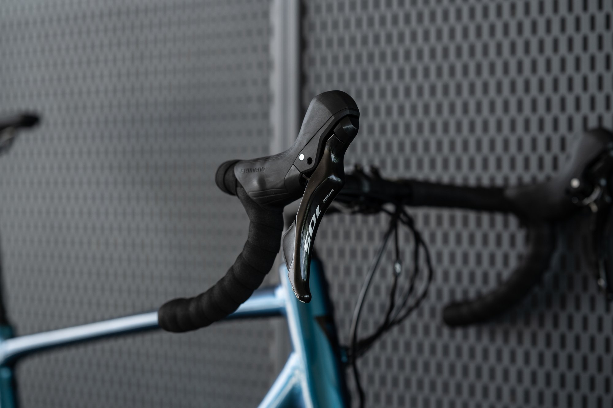 Велосипед Giant Contend AR 1