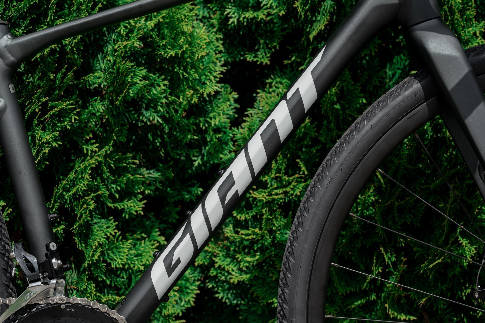 Велосипед Giant Revolt 2