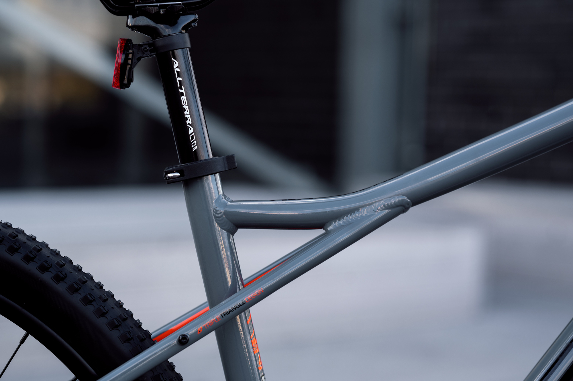 Велосипед GT AVALANCHE SPORT 29"