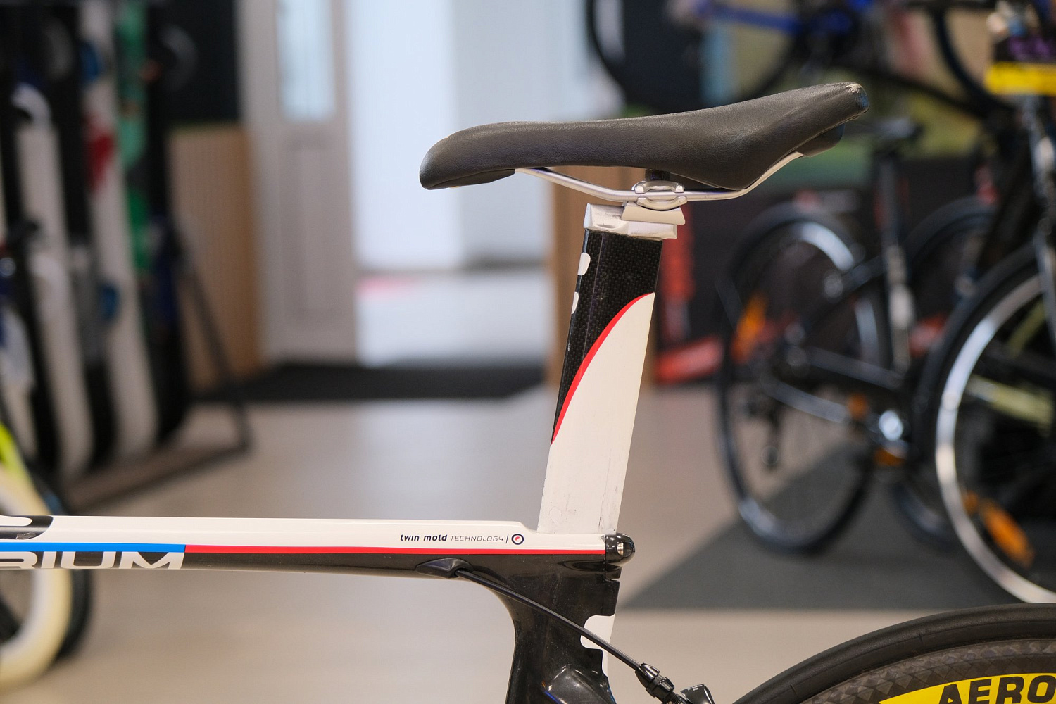 Шоссейный велосипед CUBE SLR (б.у.)