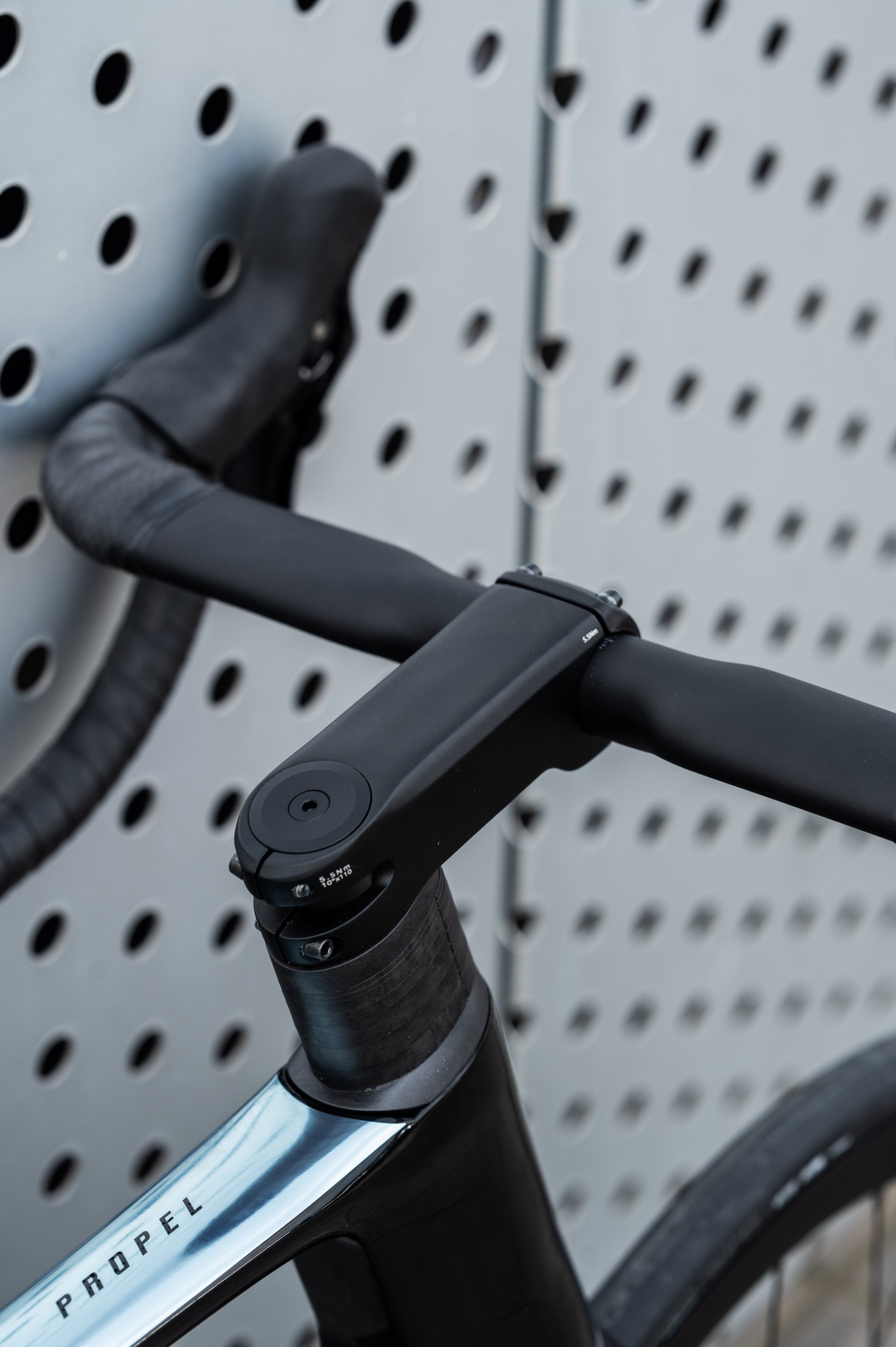 Велосипед Giant PROPEL ADVANCED 2