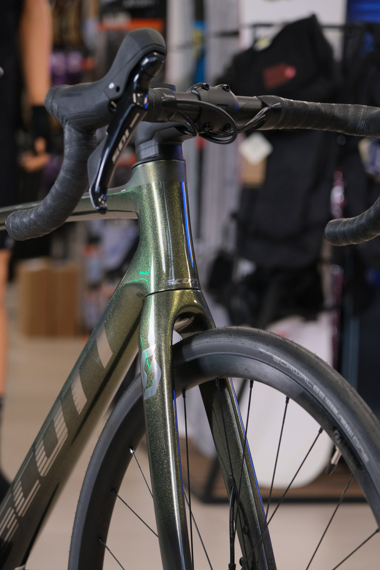 Шоссейный велосипед SCOTT ADDICT 30 (размер М, б/у)